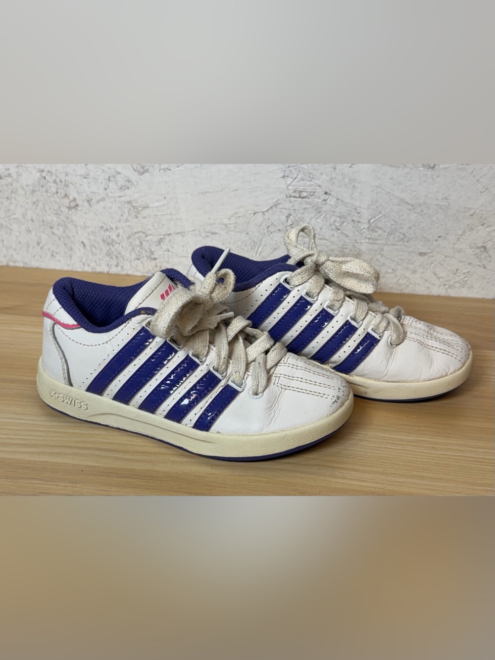 K-Swiss Kids White and Purple Athletic Sneakers